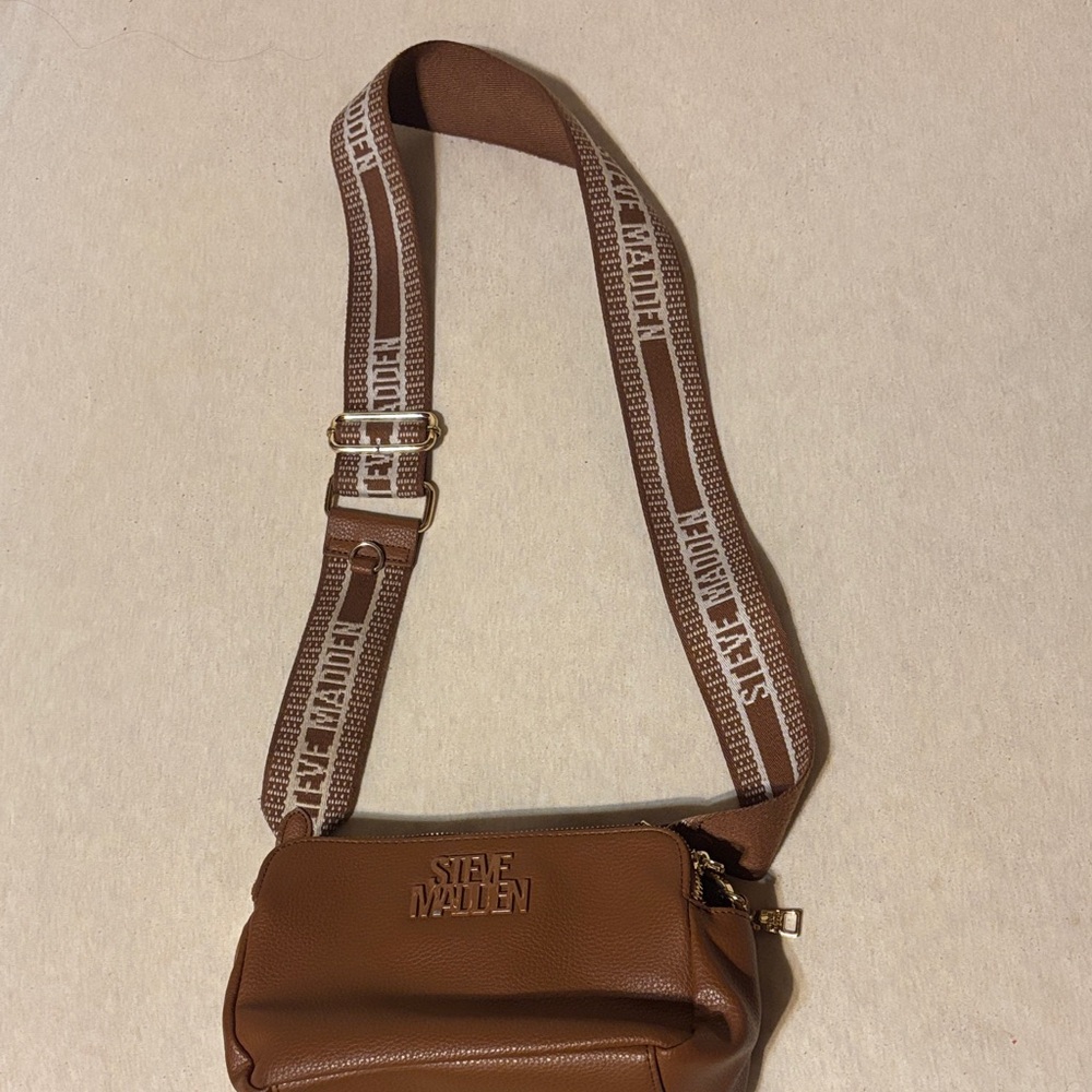Steve Madden Tan Crossbody Bag with Logo Strap